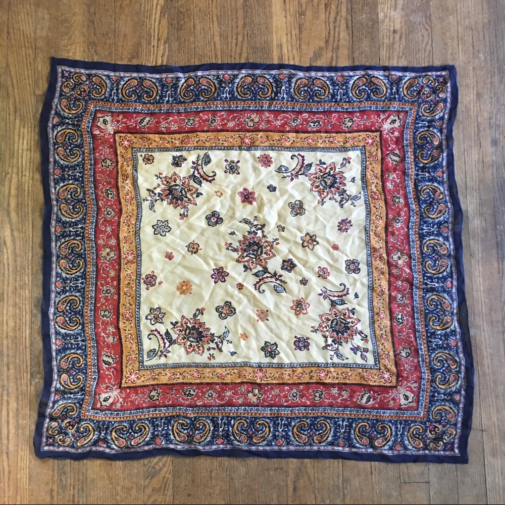 VTG chiffon paisley scarf